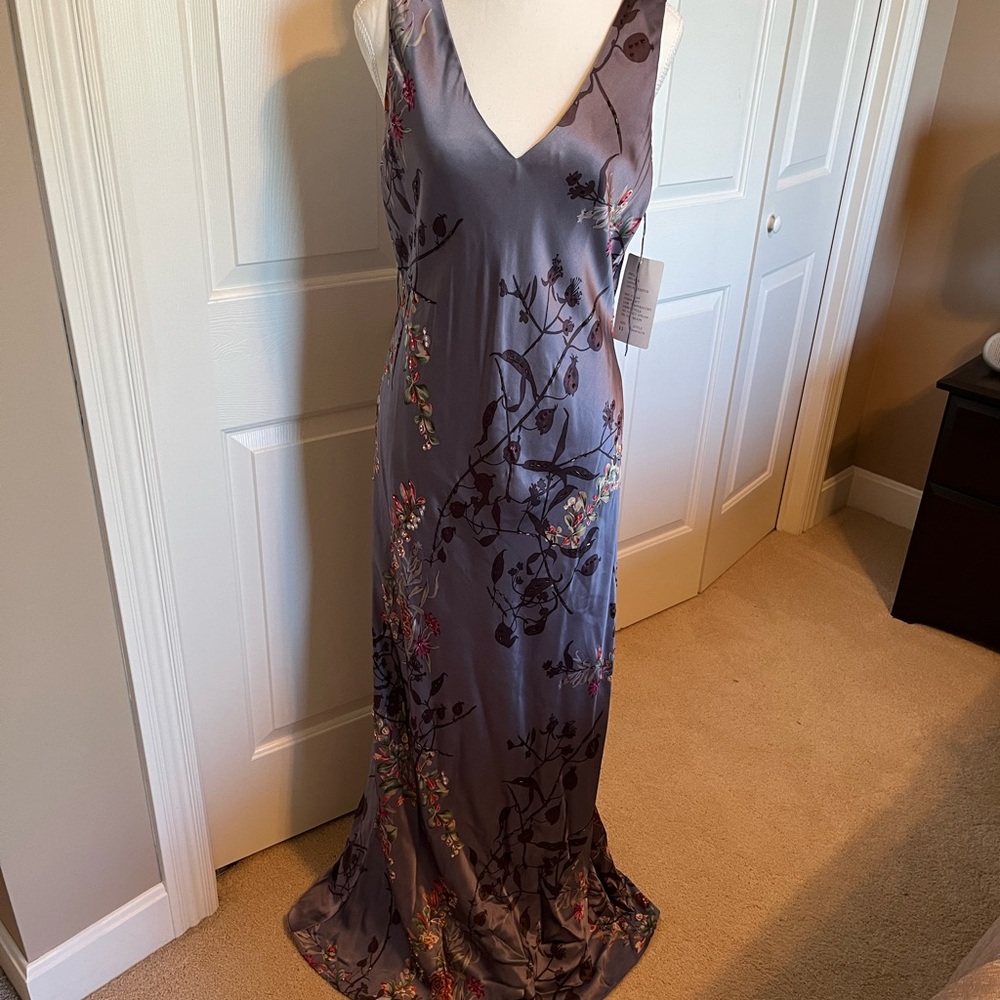 Floral V-Neck Maxi Dress